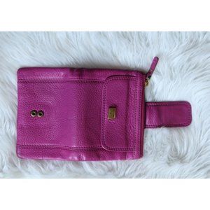 Fossil leather pink wallet (495)